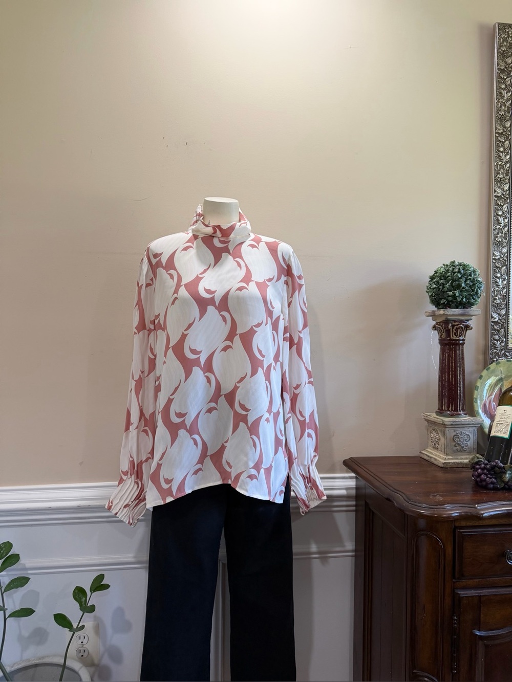 Reiss Womens Pink & White Printed High-Neck Blouse